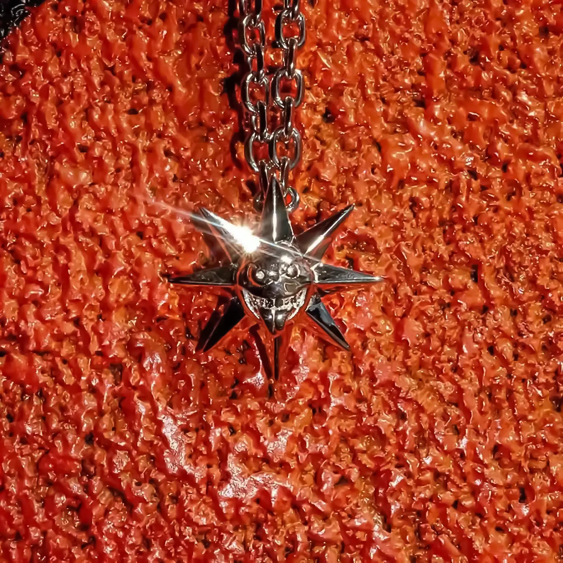 Hard good jewerly XL pendant